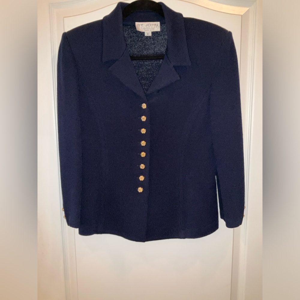ST. JOHN By Marie Gray Blazer—Sz. 8, Navy, Single Breasted, w/ Gold Buttons